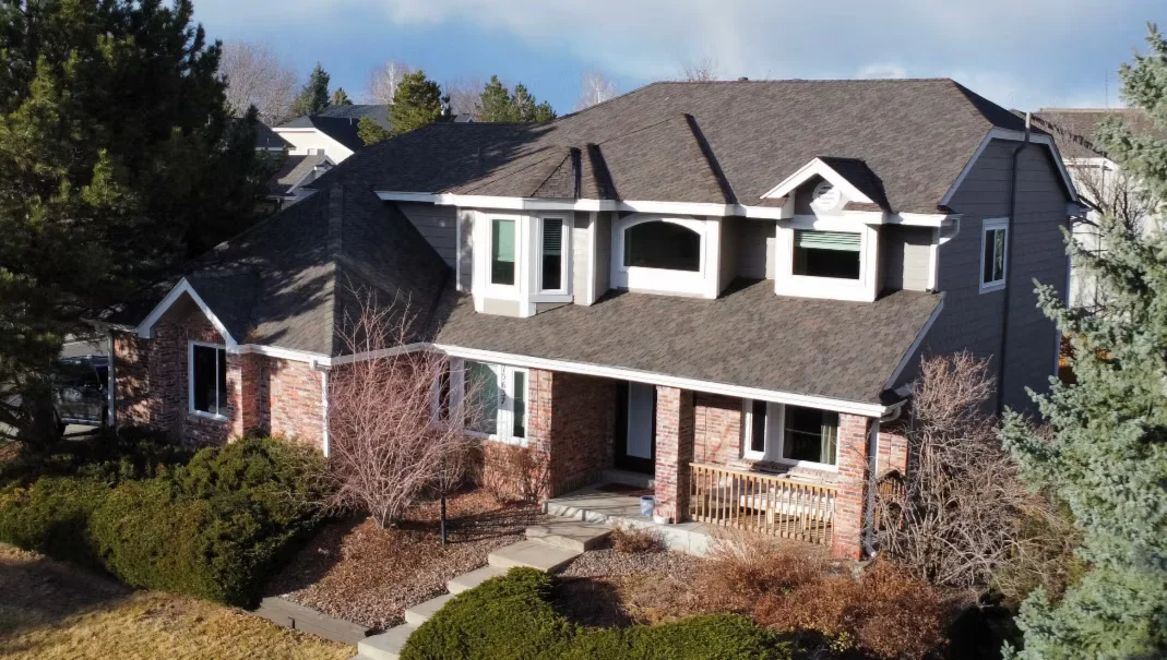 Colorado home with completed exterior window replacement